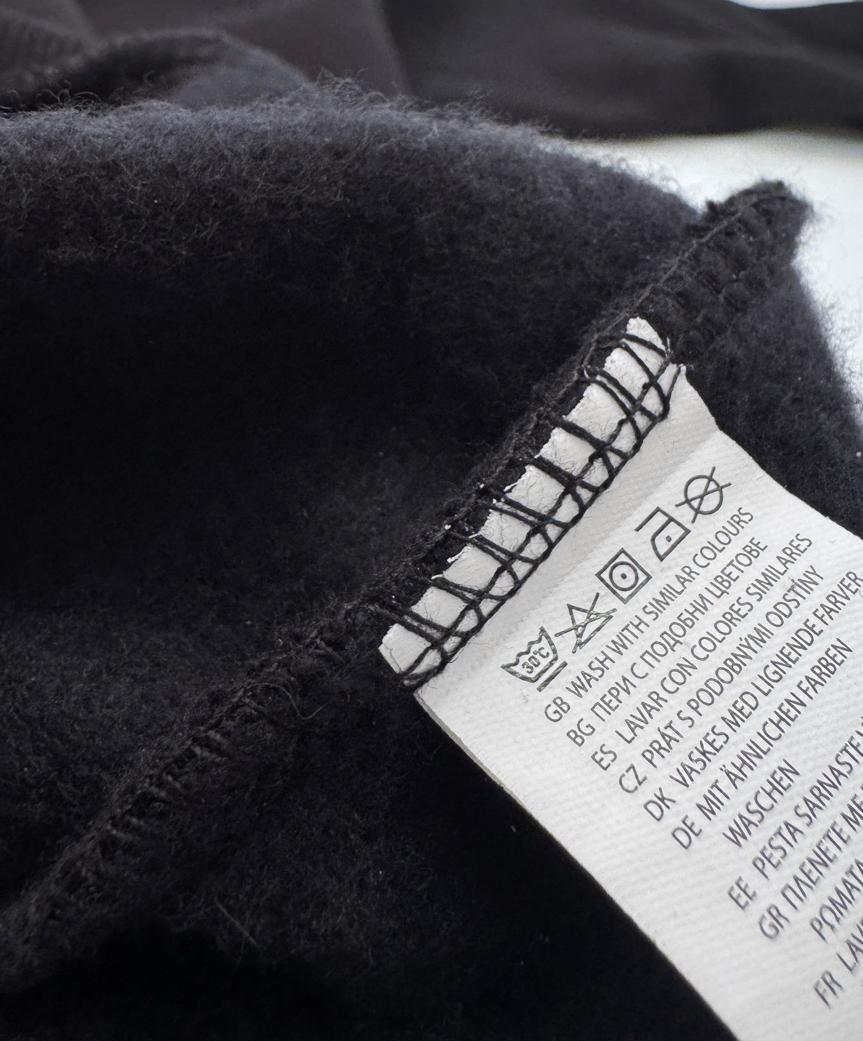 BAVARI — TRUST | Heavyweight Hoodie